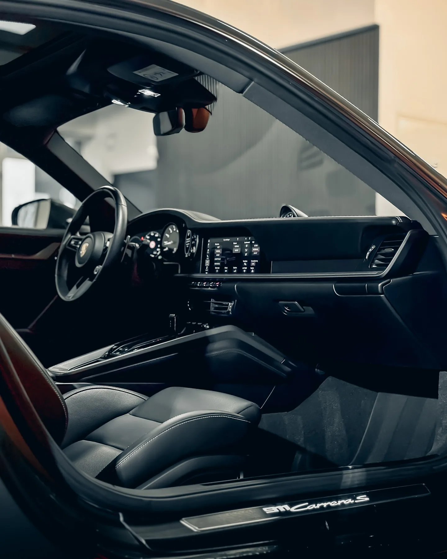 Porsche 992 Carrera S na lakcorrectie en keramische coating bij Verhagen Exclusive