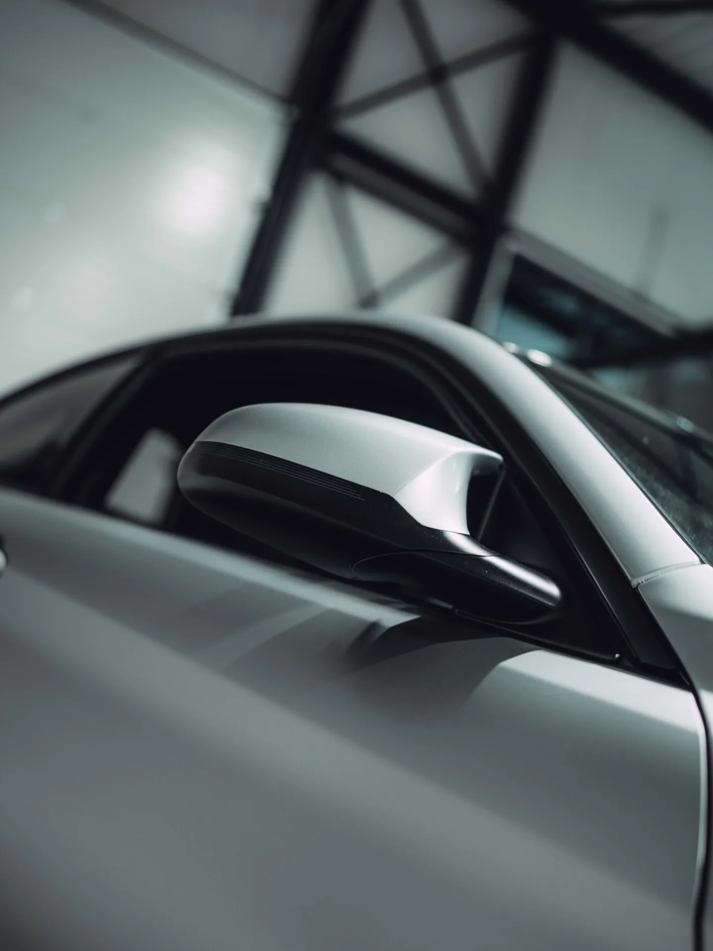 “Swiss spec” BMW M4 in 3M Satin White Aluminium door Verhagen Exclusive