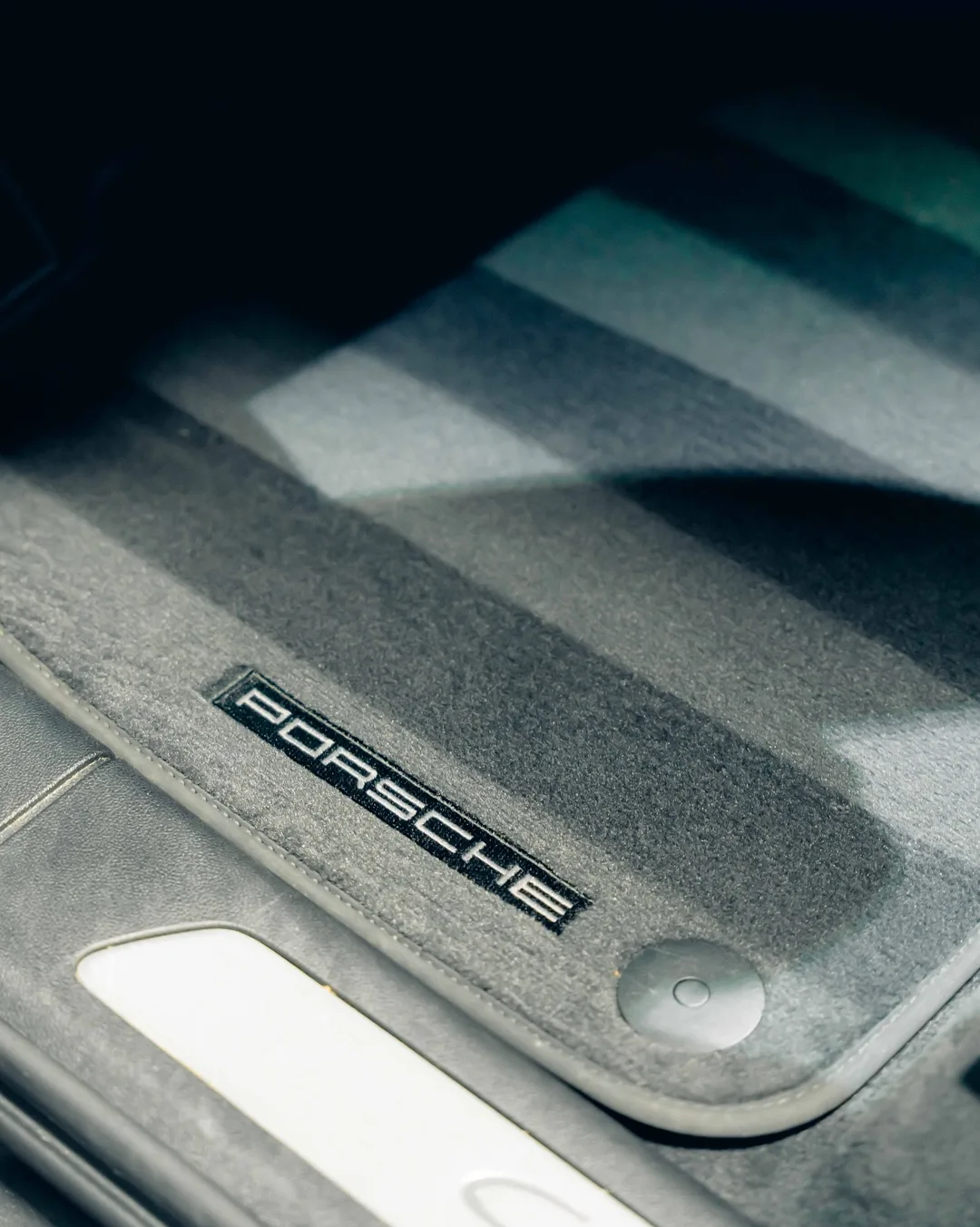 Porsche Cayenne Coupé na lakcorrectie en keramische coating bij Verhagen Exclusive