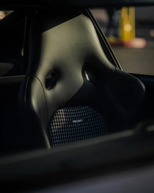 Recaro kuipstoel met pied-de-poule bekleding